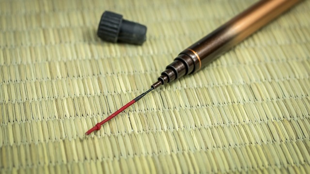 Telescopic and ending with a "lillian" to tie your main line onto the tip - standard Japanese fixed line keiryu rod design