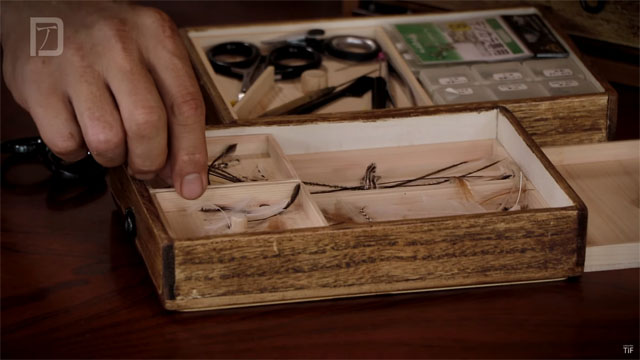 Kura-san's Tenkara Fly Tying Box - insert drawers