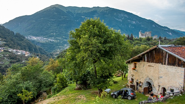 Italian Farmhouse fishing lodgings